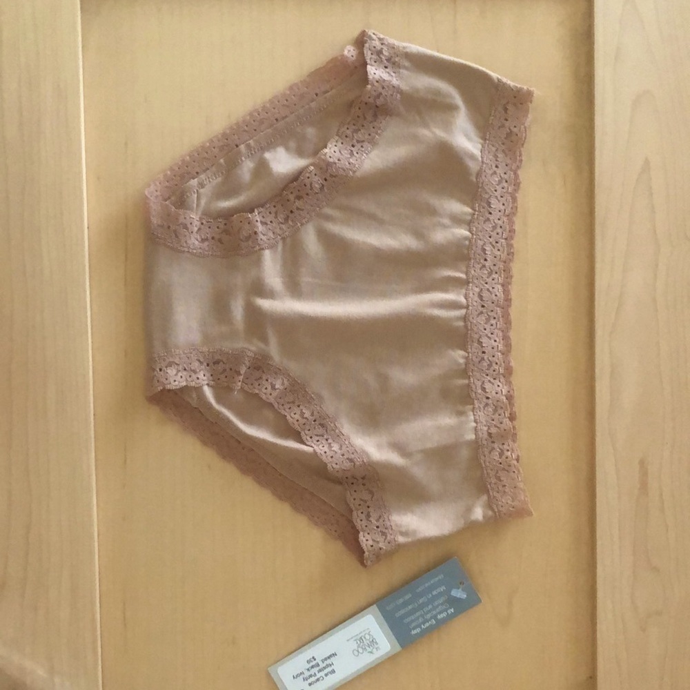 New with tags Blue Canoe hipster bamboo panties for women